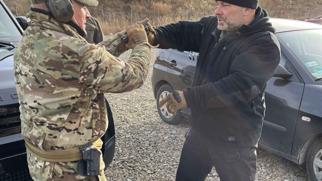 Jak szkolenia z samoobrony budują silny zespół