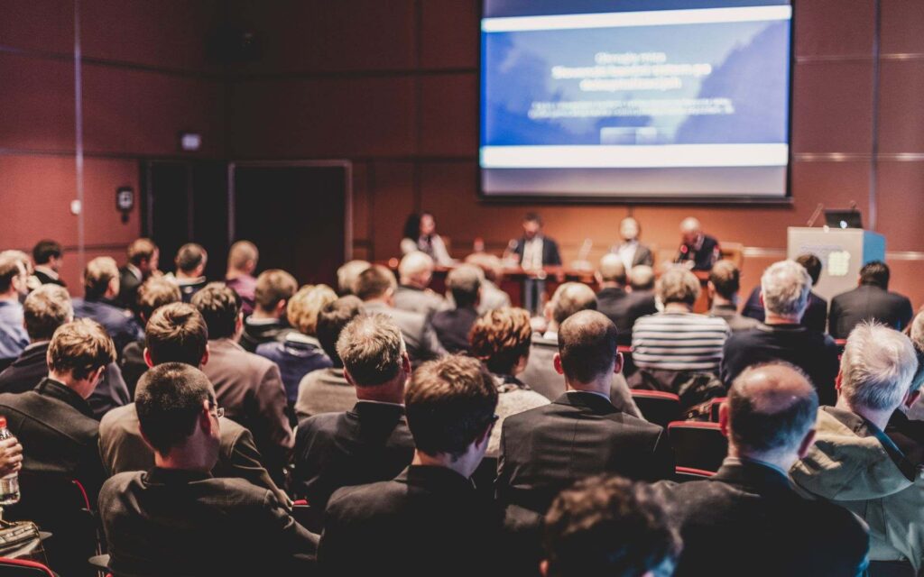 Szkolenia z bezpieczeństwa na wydarzeniach firmowych_volf-defence